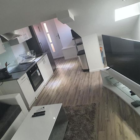 Apartamento Aux Portes De Lyon Jolie T3 Clim Et Prime Video Givors Exterior foto