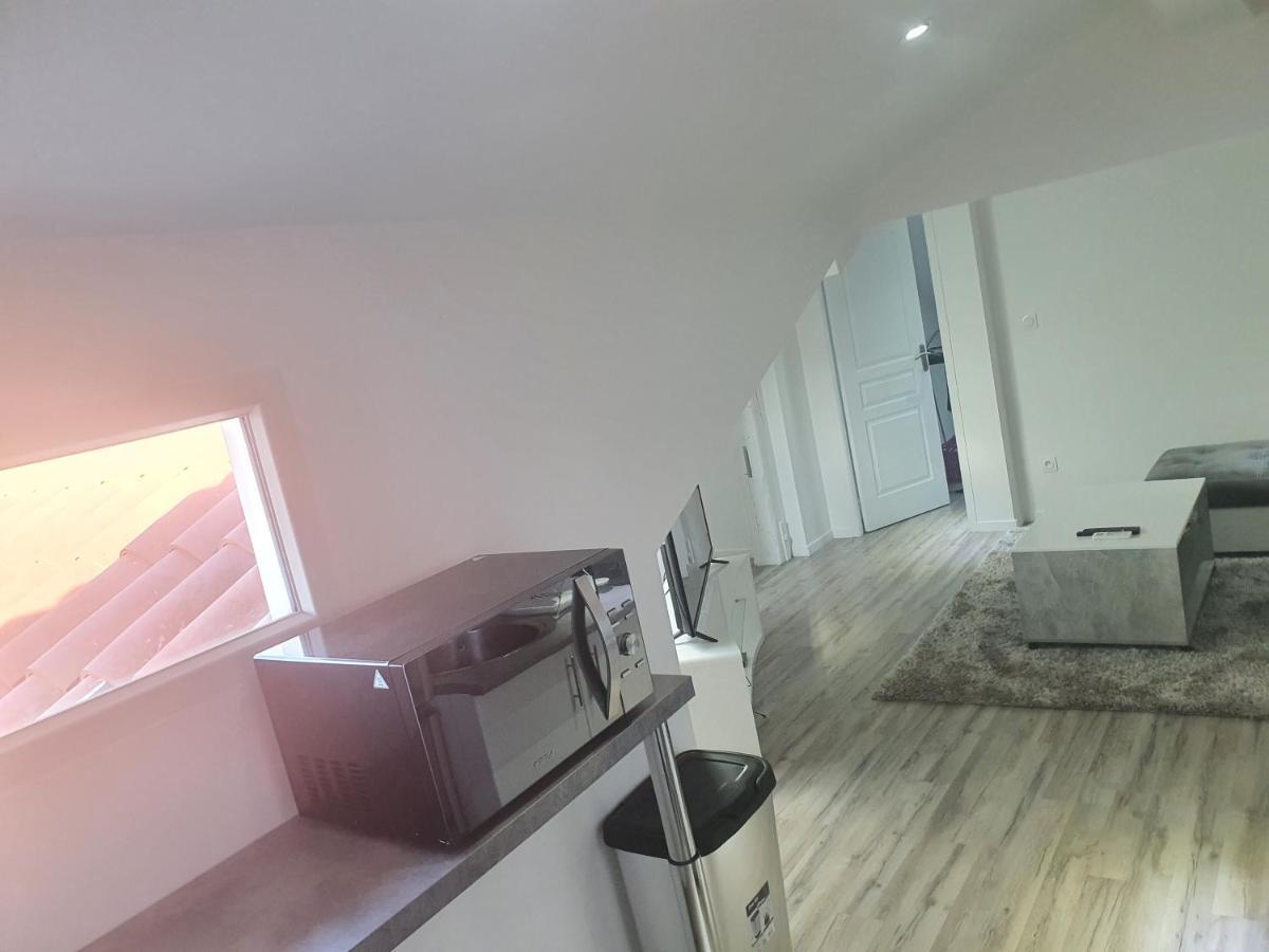 Apartamento Aux Portes De Lyon Jolie T3 Clim Et Prime Video Givors Exterior foto