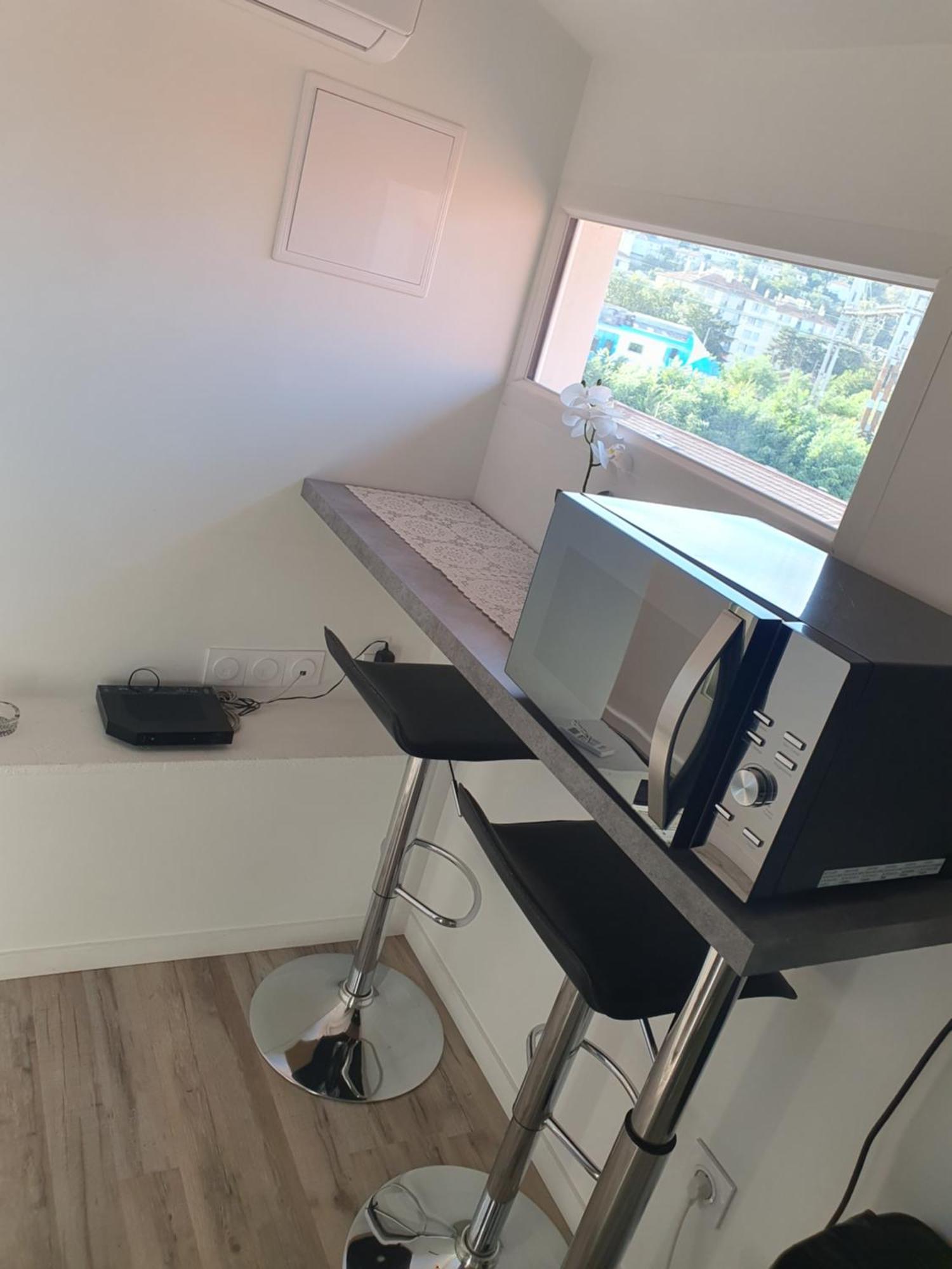 Apartamento Aux Portes De Lyon Jolie T3 Clim Et Prime Video Givors Exterior foto